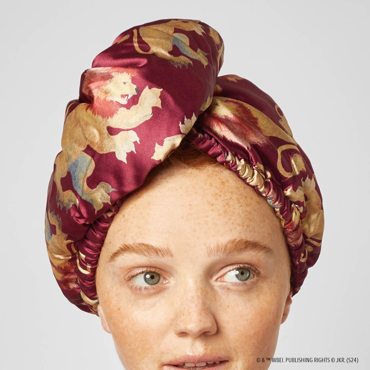 Harry Potter Satin-Wrapped Hair Towel - Gryffindor