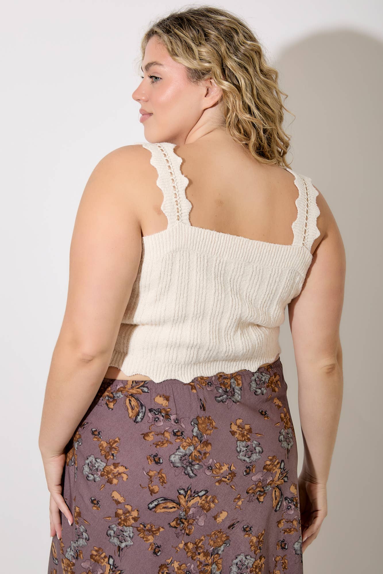 Scallop Knit Cami