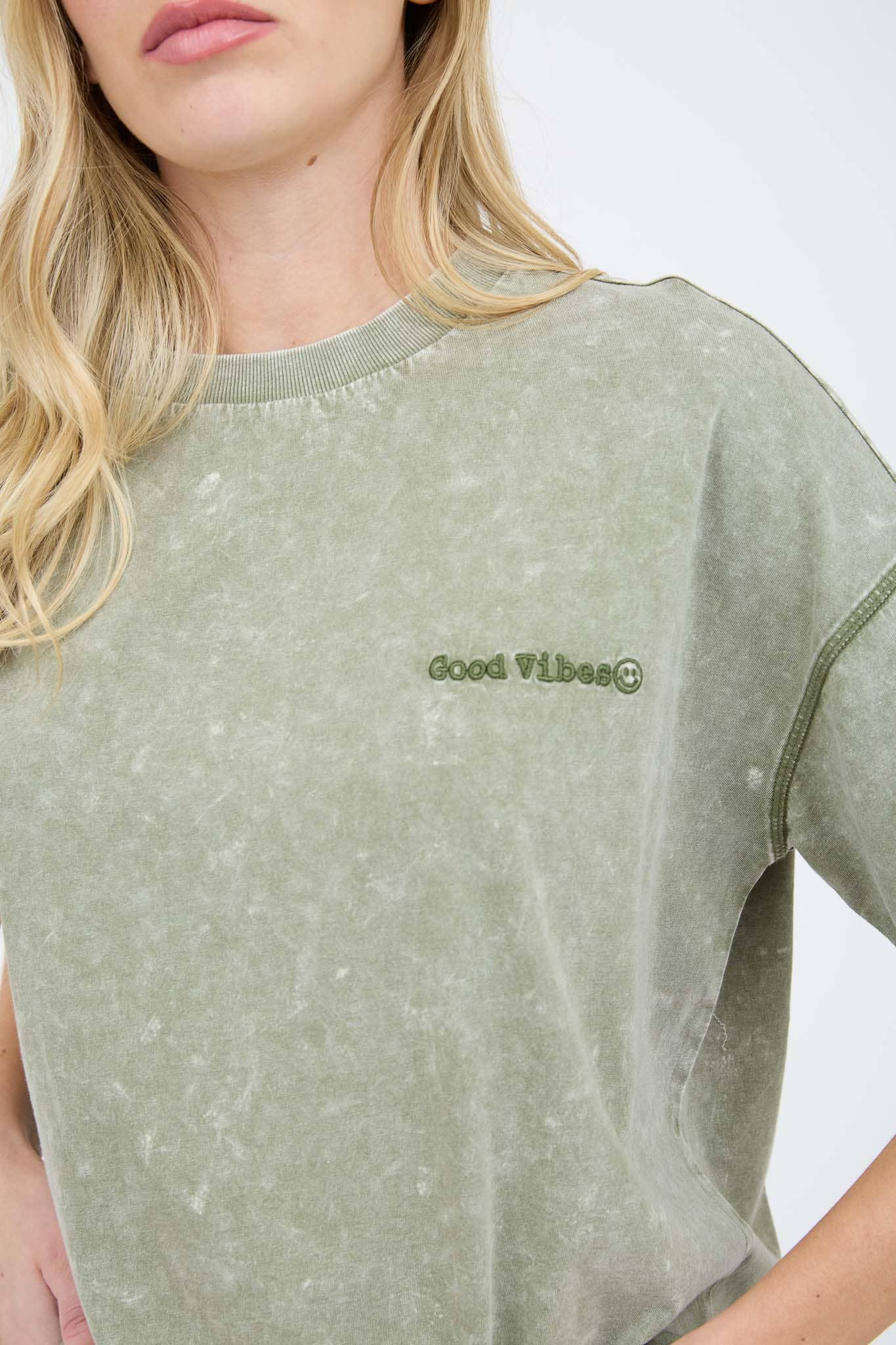 Good Vibes Tee