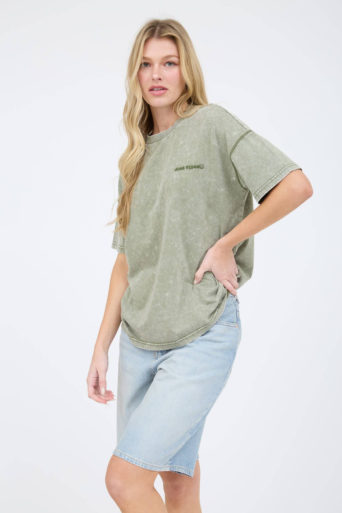 Good Vibes Tee