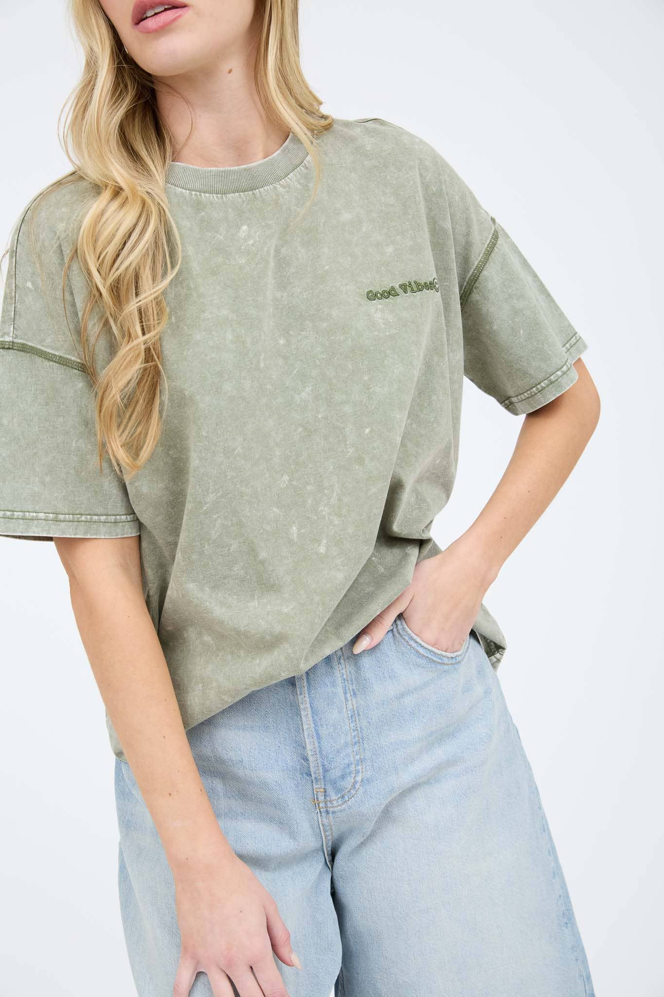 Good Vibes Tee