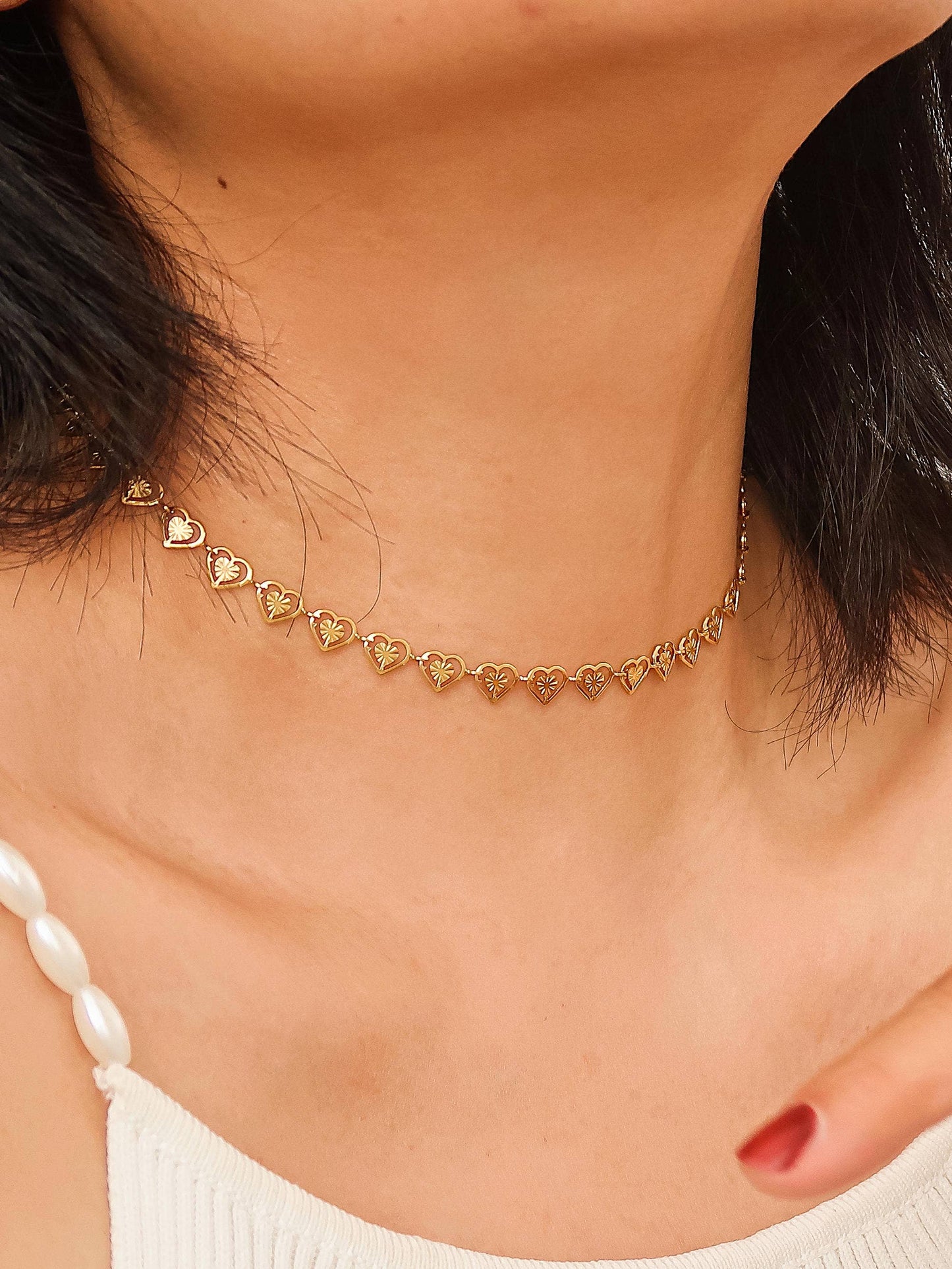 Gold Dainty Heart Choker